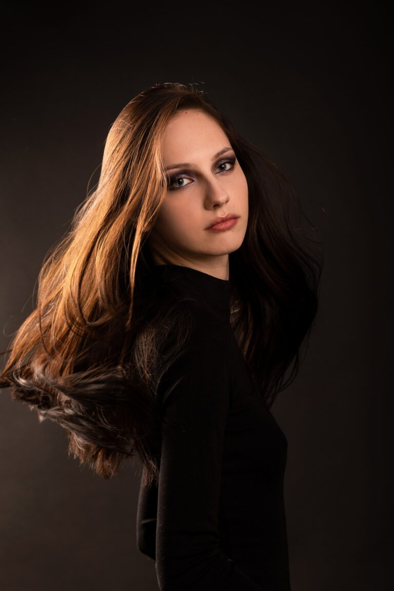 PORTRAIT 19 10 24 (8) 1